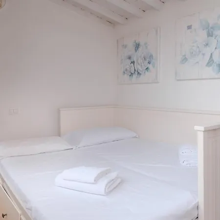 Borgo Flat 3 Floor View Апартаменты