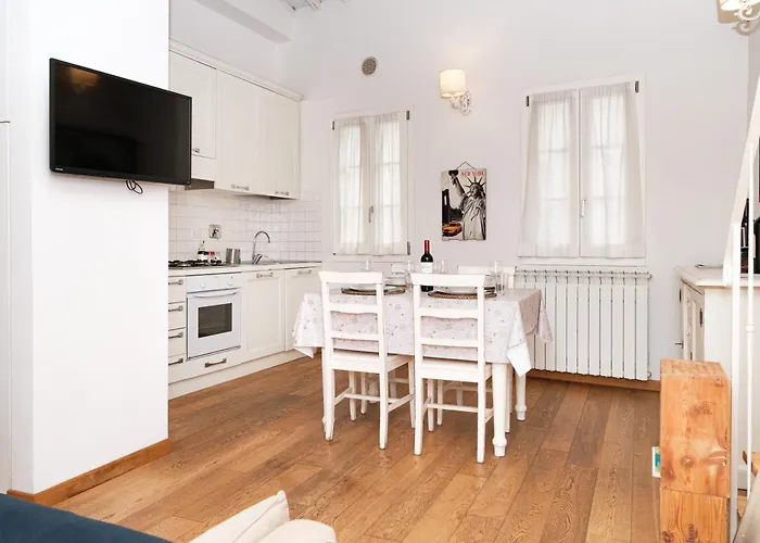 Appartement Borgo Flat 3 Floor View *